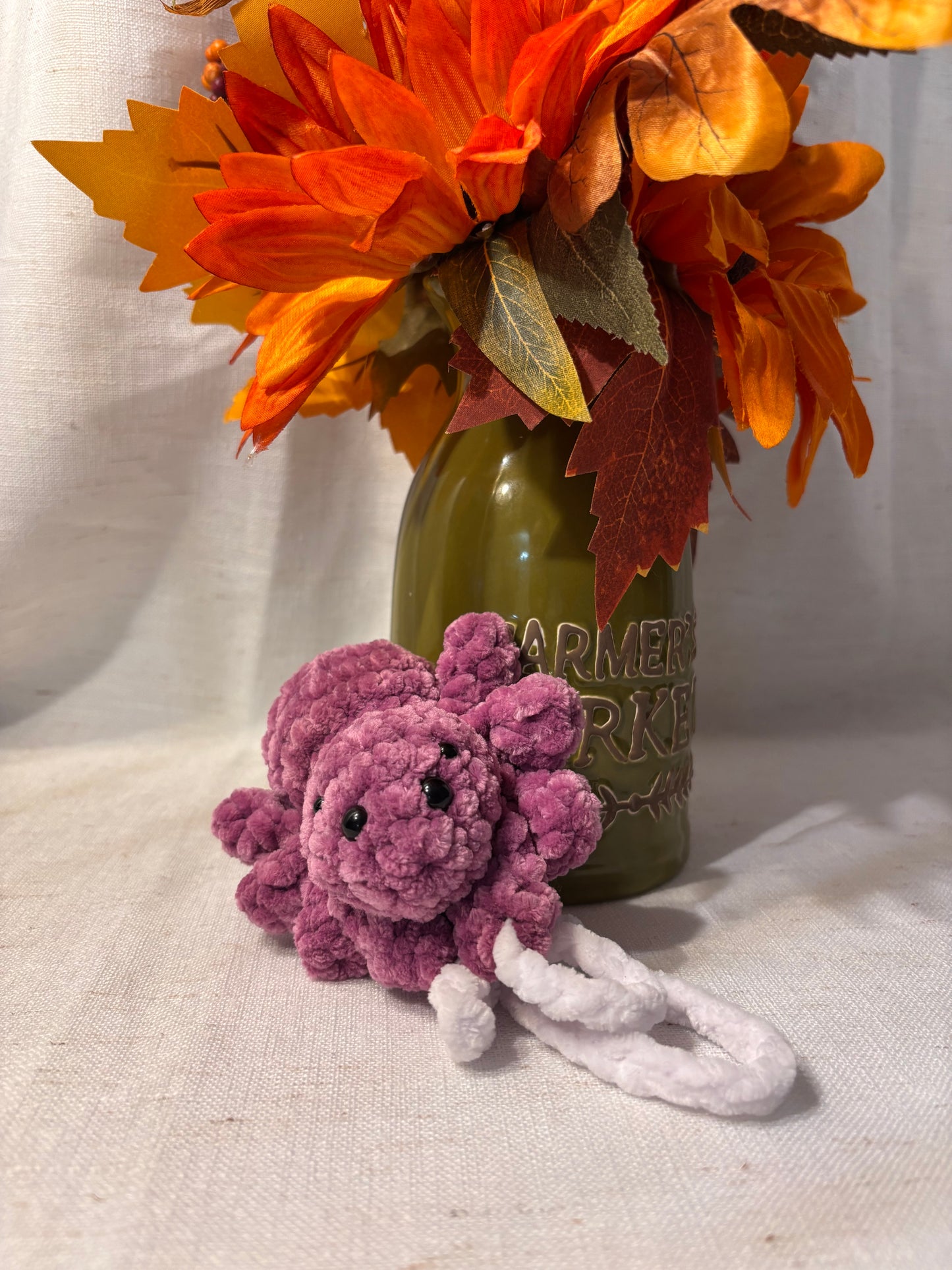 Chunky Crochet Spider Plushie | Fuzzy Amigurumi Halloween Decor | Cream Velvet Yarn Stuffed Animal | Fall Gift Idea